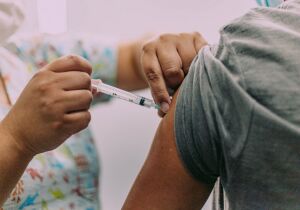 Prefeitura de Cabo Frio convoca público alvo para repescagem da vacinação contra influenza e sarampo