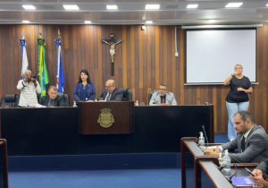 Câmara de Cabo Frio aprova novos cargos comissionados e gratificações no governo municipal