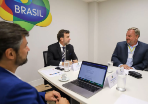 Embratur traz capacitação para agentes de turismo em Arraial do Cabo