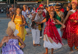 Coletivo GRIOT, de Cabo Frio, abre inscrições para oficinas gratuitas de percussão para mulheres
