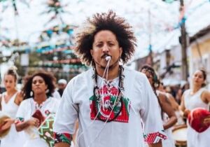 Coletivo GRIOT promove imersão em percussão e dança afro no Charitas, em Cabo Frio