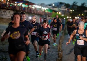 Summer Night Run Arraial do Cabo tem inscrições abertas para a segunda edição