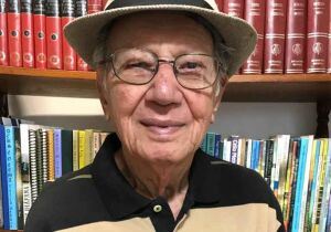 Luto: escritor cabo-friense Célio Mendes Guimarães, aos 96 anos, deixa legado de amor à literatura