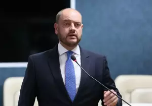 Zanin mantém presidente do TJRJ no cargo de governador interino do Rio