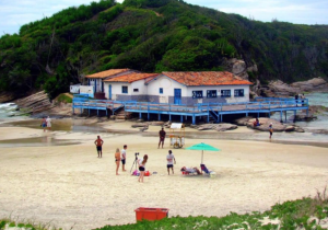 Cabana do Pescador pode finalmente ser restaurada após anos de luta da comunidade 