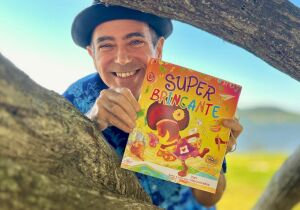 Yuri Vasconcellos lança o livro infantil Super Brincante