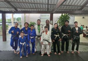 Atletas de projeto social de Arraial de Cabo brilham em Torneio Internacional de Jiu Jitsu