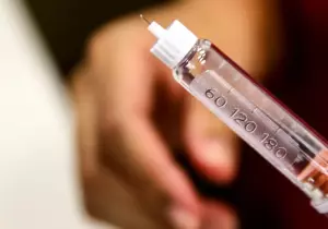 Anvisa proíbe canetas emagrecedoras sem registro vendidas na internet