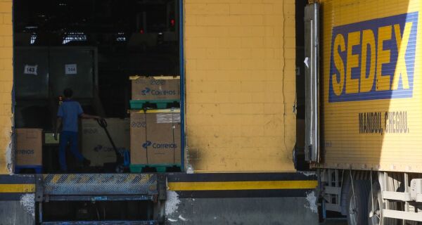 Após paralisação, Correios devem retomar 100% das atividades nesta terça