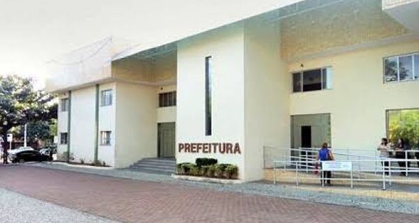Prefeitura de Cabo Frio lança editais de concurso público para 980 vagas