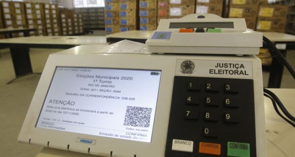 Trinta urnas já foram substituídas no estado do Rio de Janeiro