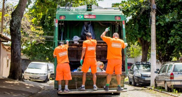 Comsercaf divulga alteração no horário da coleta de lixo domiciliar para os dias 24 e 31
