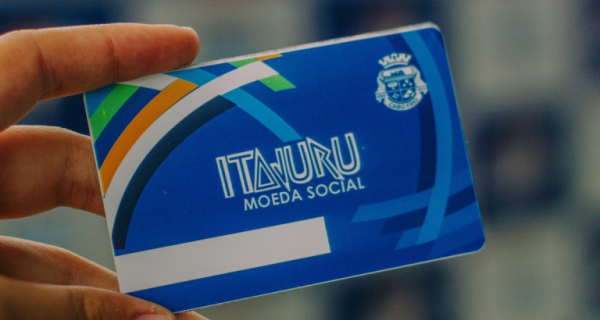 Novos beneficiários da Moeda Social Itajuru têm até esta terça (30) para retirar cartão 