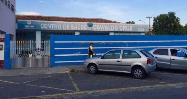 Centro de Saúde Oswaldo Cruz tem vacinação suspensa nesta semana, em Cabo Frio