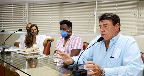 Liga Independente das Escolas de Samba lança marca Rio Carnaval