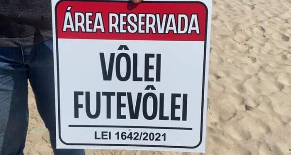 Praia de Geribá ganha espaço reservado para jogos de alinhamento, vôlei de praia e futevôlei 