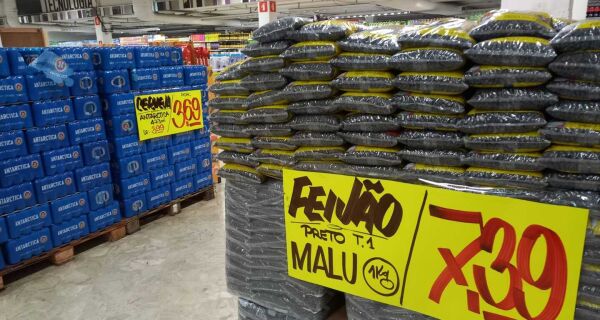 Dragão da inflação obriga cabo-friense a rever lista de compras 
