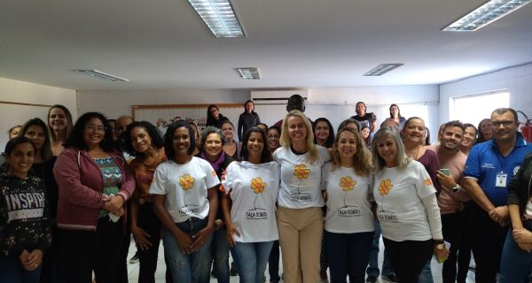 Delegada da Polícia Federal que atua no combate ao abuso sexual infantil dá palestra em São Pedro