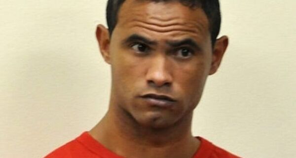 Justiça de Cabo Frio determina prisão do goleiro Bruno por não pagar pensão alimentícia 