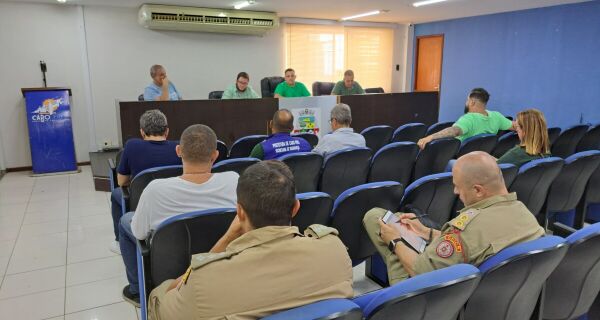 Autoridades planejam ordenamento e segurança para o Cabofolia