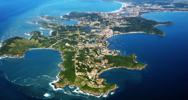 MPRJ recomenda que Búzios crie força-tarefa para coibir construções irregulares e invasões de terra