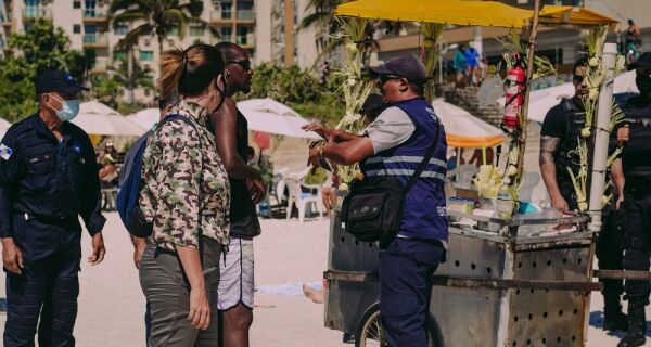 MP obriga Prefeitura de Cabo Frio a anular licenças para comércios de praia