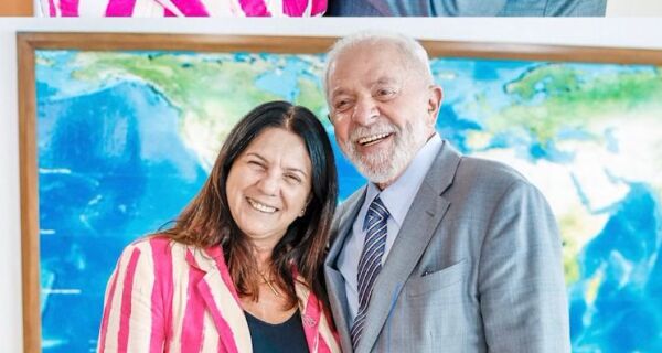 PT de Cabo Frio acusa Magdala de tentativa de golpe; prefeita se reúne com Lula em Brasília