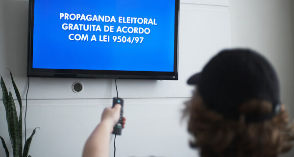 Propaganda eleitoral no rádio e na TV começa nesta sexta (30)