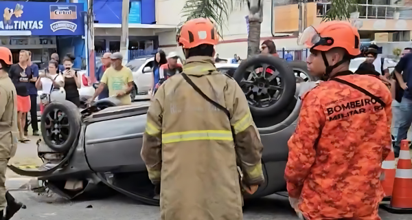 Motoristas envolvidos em racha e atropelamento de pai e filha em Cabo Frio estão presos