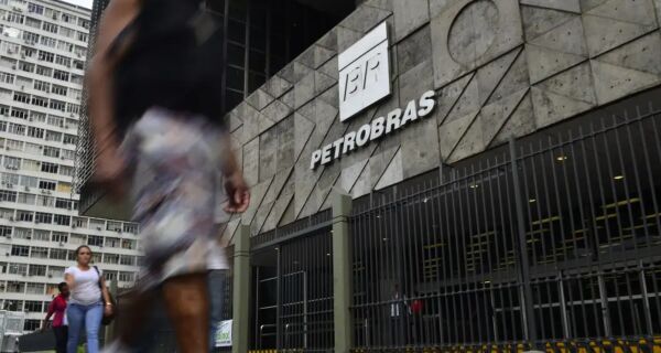 Petrobras tem novo recorde no processamento de petróleo do pré-sal