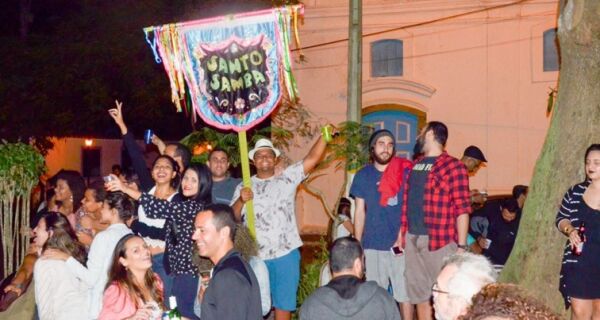 Santo Samba comemora 12 anos com festa e sucesso