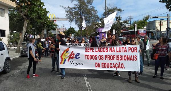 Em Cabo Frio, profissionais de Educação anunciam greve a partir do dia 15