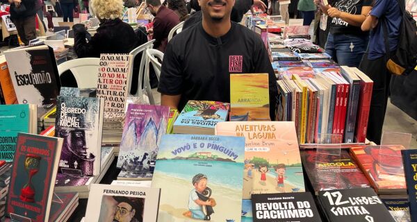 Sophia Editora comemora 10 anos em edição do Santo Samba neste sábado (27)