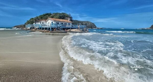 Cabana do Pescador, no Peró, volta a ser alvo de debate nesta quinta (30)