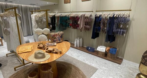 Salinas inaugura primeira loja no Shopping Park Lagos, em Cabo Frio