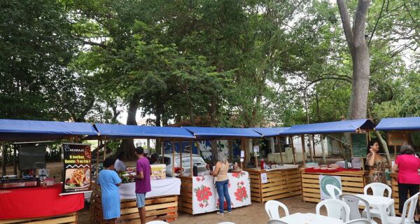 Feira Quilombola retorna neste sábado (10) ao calendário de 2026 no Horto Municipal de Cabo Frio

