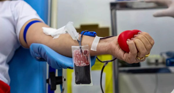 Com feriados, Hemolagos volta a apresentar estoques críticos de sangue