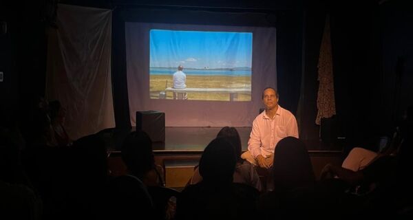 'Refinaria': espetáculo volta ao Teatro Quintal, em Cabo Frio