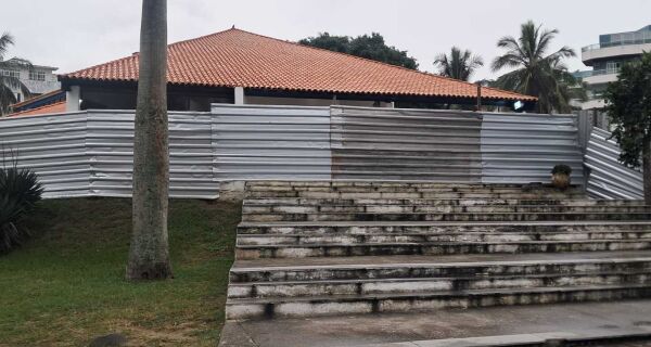 Faetec anuncia data para conclusão da obra do teatro de Cabo Frio