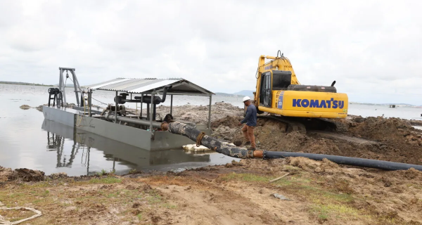 Dragagem da Lagoa de Araruama continua paralisada e sem data de retorno