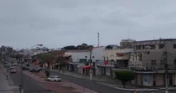 Calor da um tempo e temperaturas amenizam em Cabo Frio neste domingo (18)