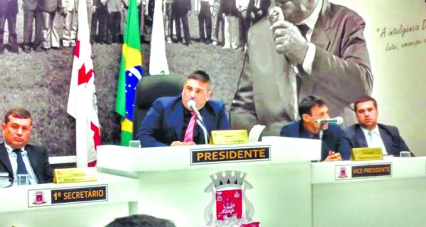 Ministério Público recomenda que Câmara de Arraial retire empréstimo de pauta