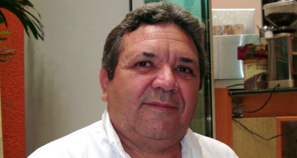 Presidente municipal do PSB afirma que há 99% de chances de o partido apoiar Janio Mendes (PDT)