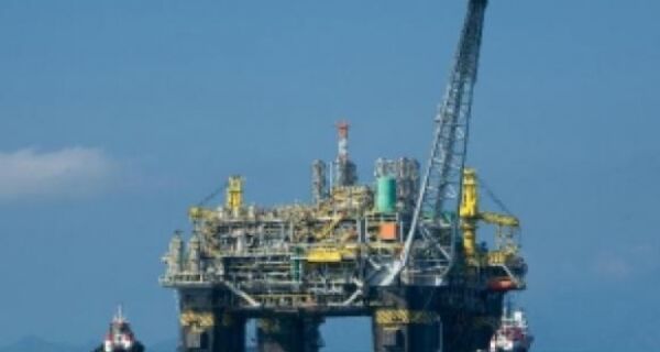 Produção de petróleo bate recorde pelo terceiro mês consecutivo