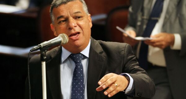Janio deixa vice-liderança do governo na Assembleia Legislativa