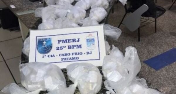 PM apreende mais de mil cápsulas de cocaína em Cabo Frio