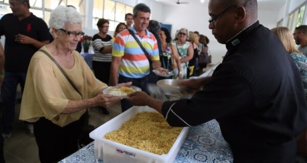 Escola Professor Edilson Duarte celebra 40 anos de atividades