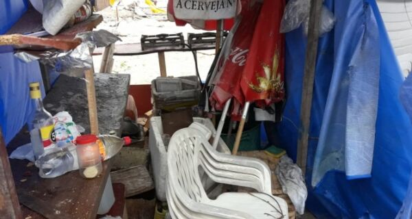 Fiscalização interdita uma cozinha clandestina no Peró