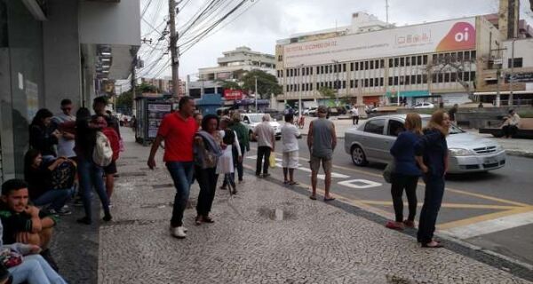 Cabofrienses comemoram clima frio na cidade