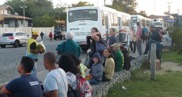 Polêmica mal parada no terminal do Itajuru